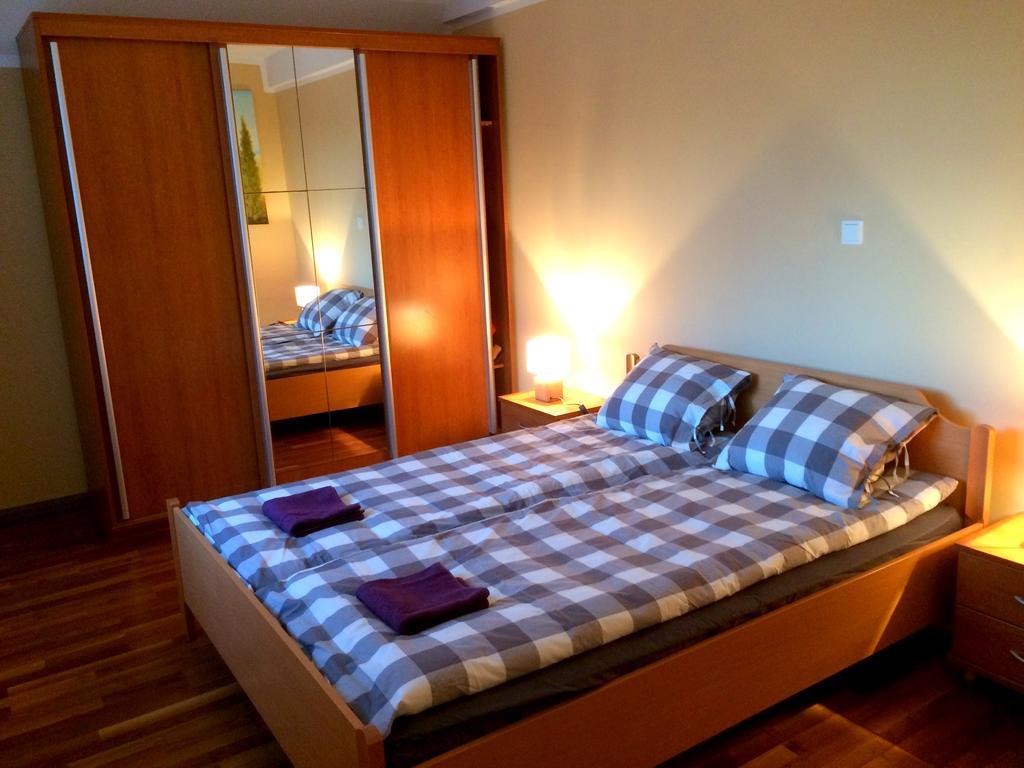 Apartment And Rooms Maraton Kranjska Gora Luaran gambar